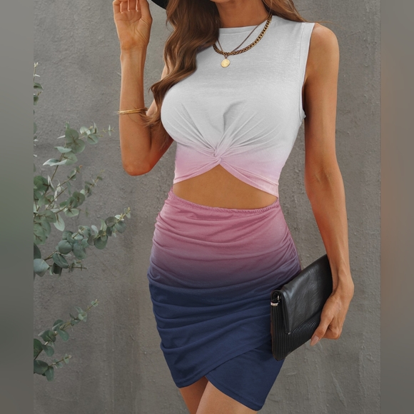 Cutout Twist Front Dress - Blush Pink - Picture 3 of 3